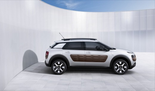 2014-citroen-c4-cactus-airbumps