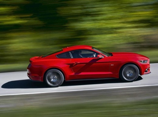 2015-ford-mustang-side