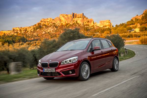 bmw-220d-xdrive-active-tourer