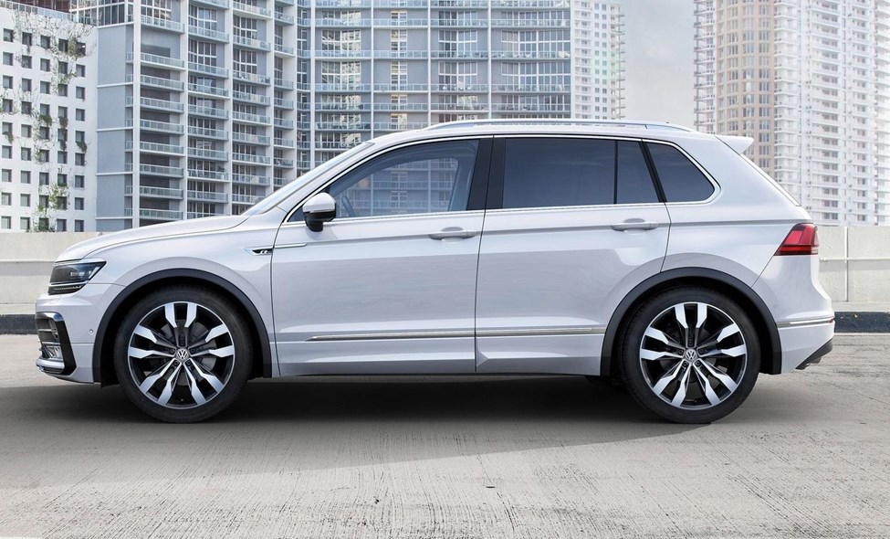 Tiguan 2016 side view