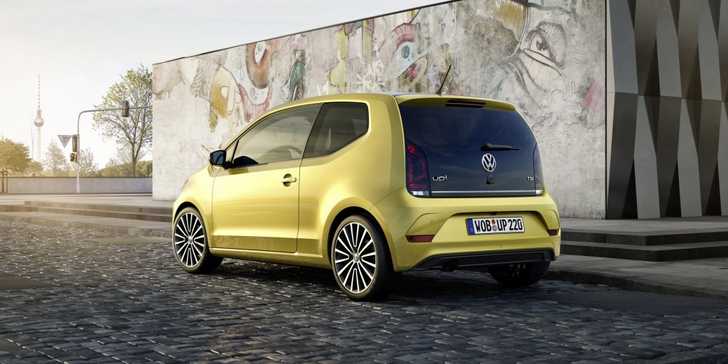 2016-volkswagen-up_rear