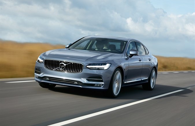 2016-Volvo-S90