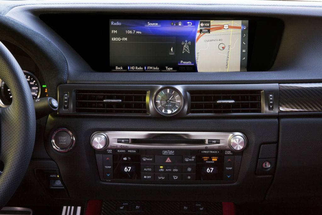 2016 Lexus GS F infotainment system