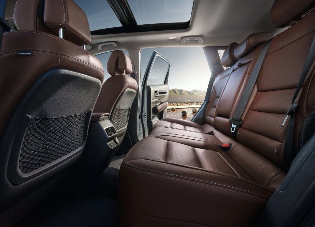 2017 Renault Koleos rear seats