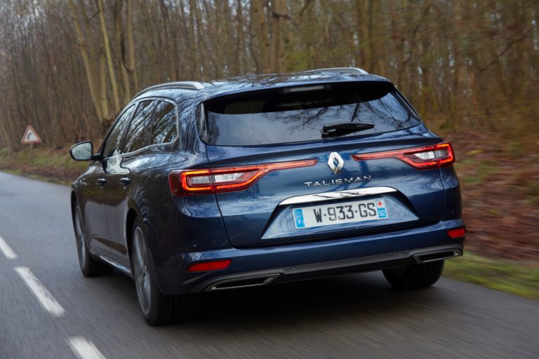 Alerón Trasero De PVC Para Renault Talisman Sedan 2015-2023 - Color Negro Brillo, Mejora Estética Y Estabilidad