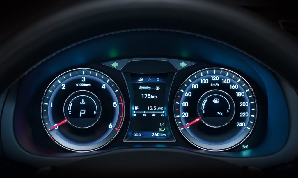 hyundai i40 wagon gauges