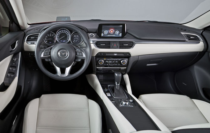 2016 Mazda6 Wagon dashboard