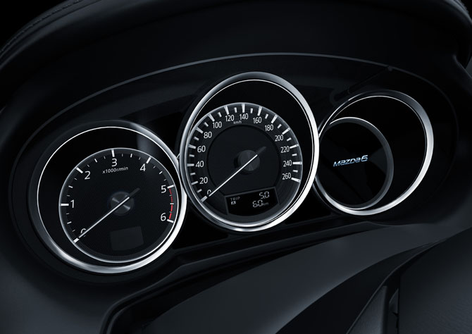 2016 Mazda 6 Wagon gauges