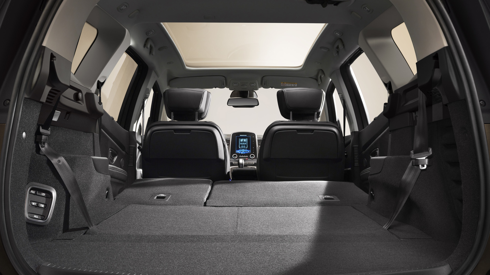2016 Renault Grand Scenic boot space