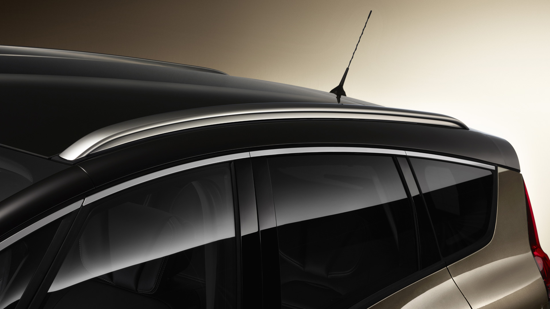 2016 Renault Grand Scenic exterior detail