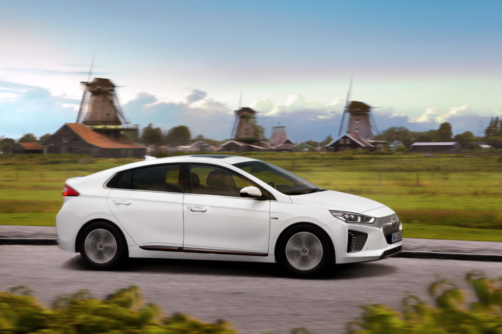 2017 Hyundai Ioniq Electric range