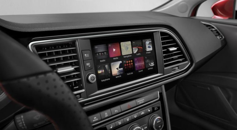 2017 Seat Leon renewed infotainment system