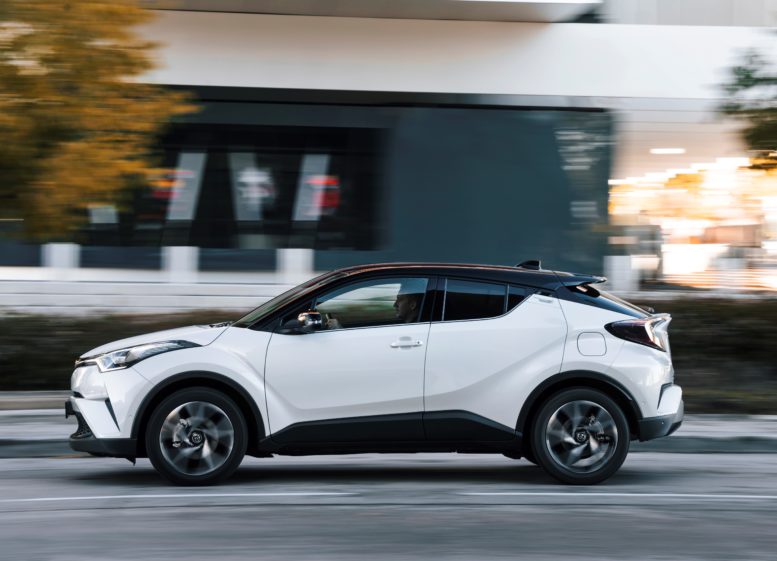 2016 Toyota C-HR price