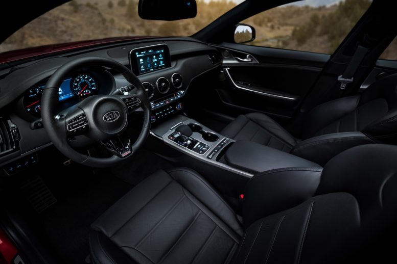 2018 Kia Stinger interior equipment