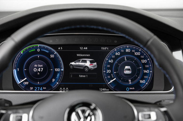 2017 Volkswagen e-Golf digital dashboard